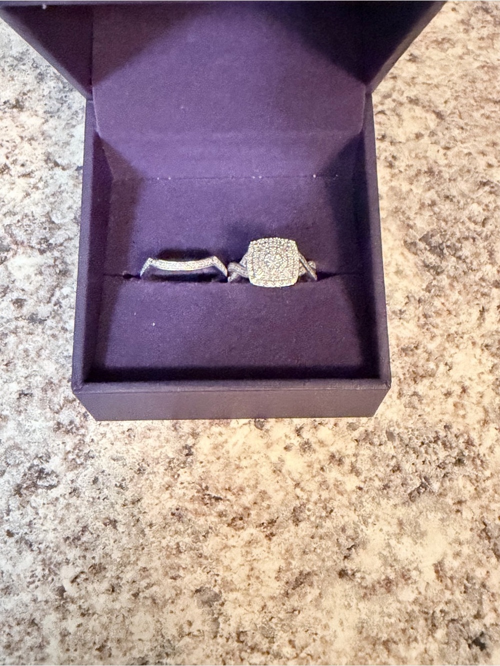 Sparkling Cushion Halo Diamond Ring Set in Silver